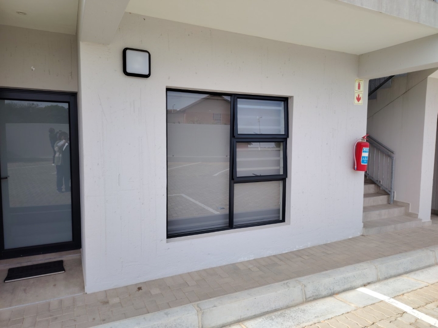 2 Bedroom Property for Sale in Hartenbos Central Western Cape
